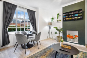 Luxe Stays Jacuzzi - Sleeps 7 - Putney Bridge
